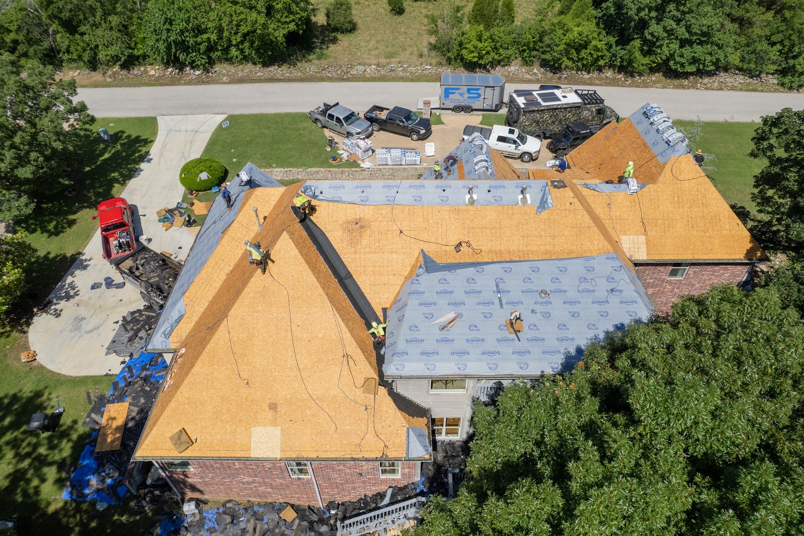 F5 crew re-roofing a home, Tulsa OK
